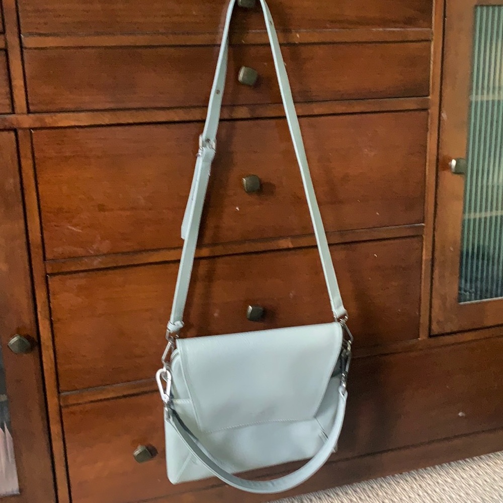 Like new Matt & Nat bag